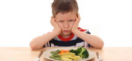 ۷ راه‌حل مناسب برای تغذیه کودکان بدغذا - میترانیتا